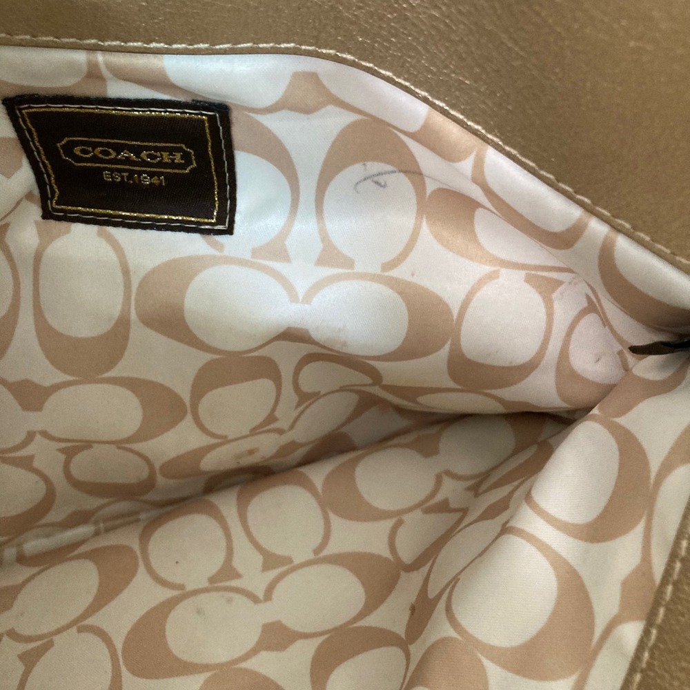 Coach Madeline Gold Metallic Leather Fold-Over Turnlock Clutch 13680 - Picture 11 of 12